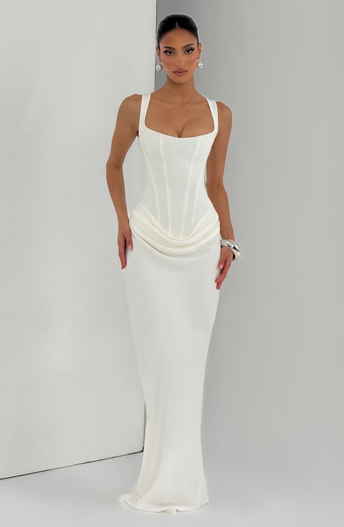 Éléonore | Vestido Maxi de Escote Cuadrado
